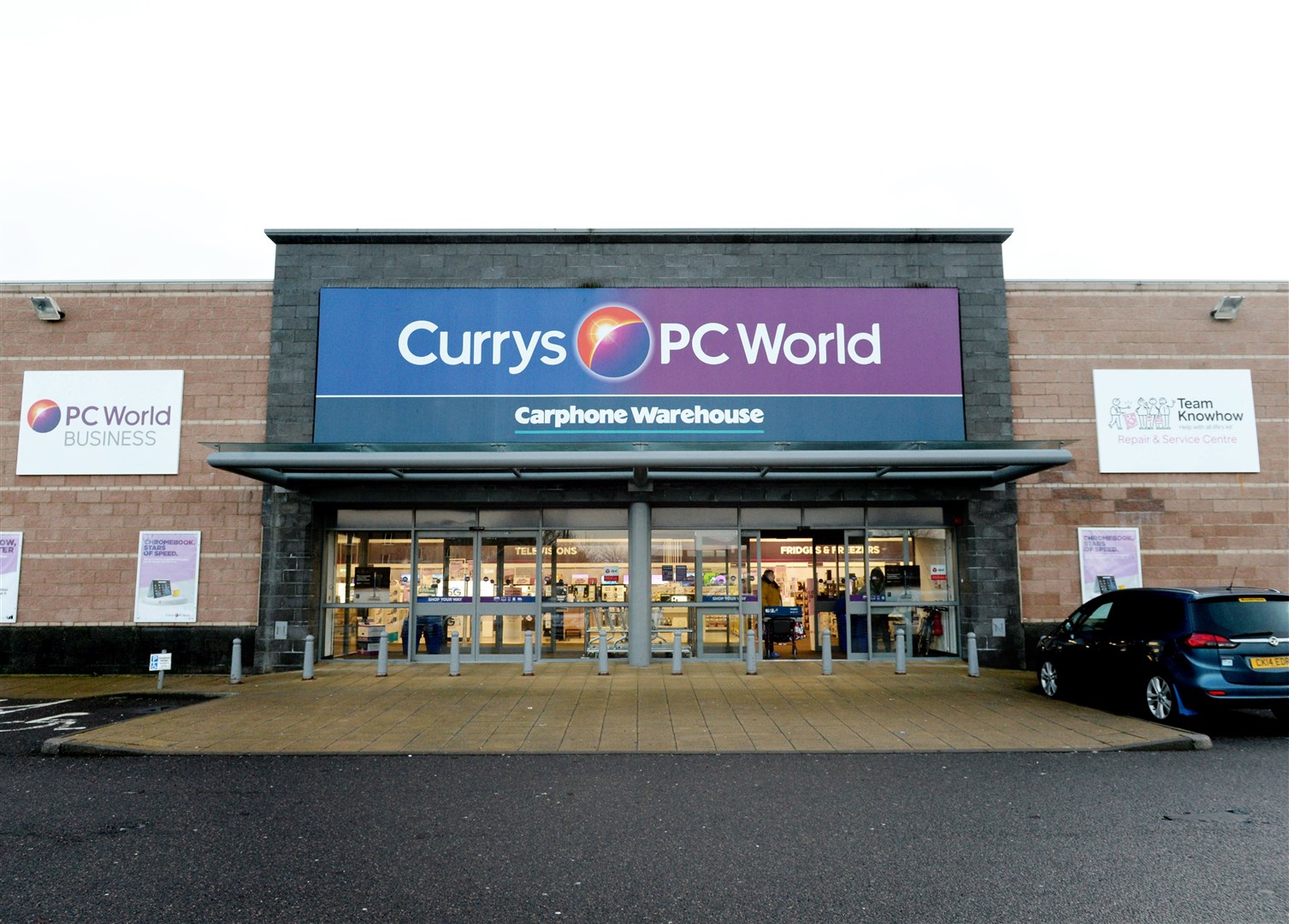 Currys PC World.