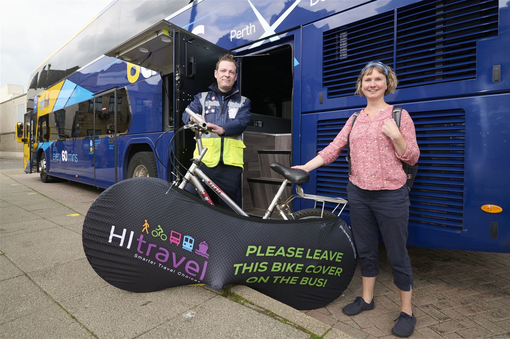 Hitrans active travel officer Vikki Trelfer with Richard Henderson, Stagecoach's assistant operations manager for Inverness Aviemore and Tain. Picture: Ewen Weatherspoon