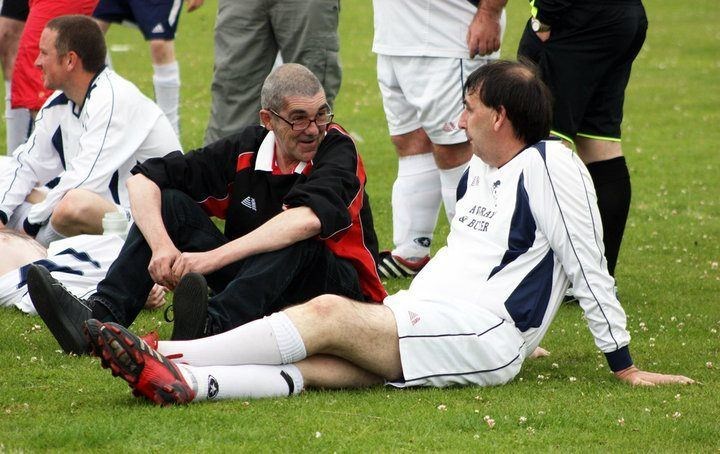 Graham "Peeps" Macrae enjoying a match with fellow committee member Norman MacAngus at their joint-testimonial in 2010.