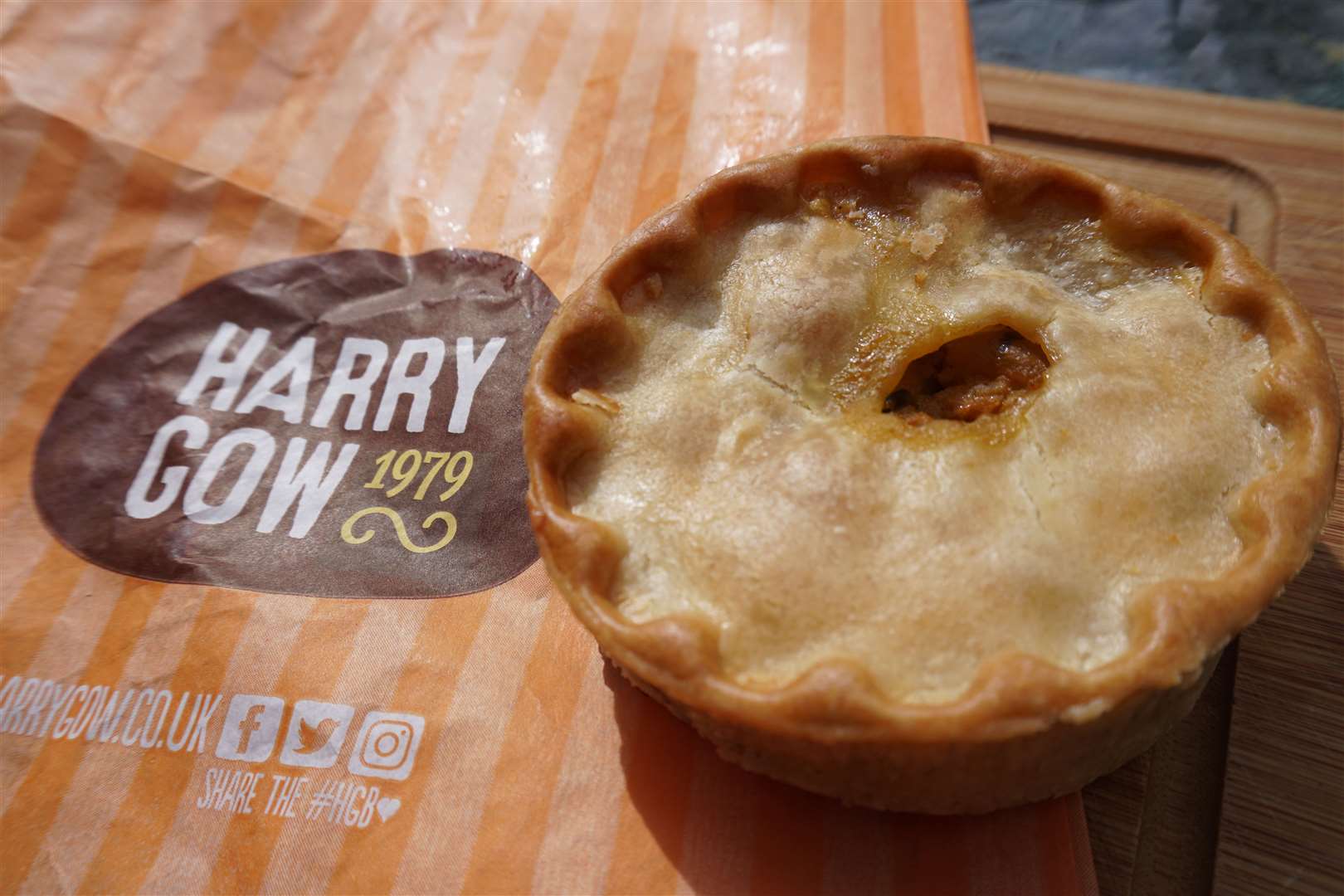 Harry Gow's new vegan sweet chilli chickpea pie.
