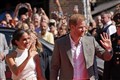 Harry and Meghan return to Hollywood scene, rubbing shoulders with stars