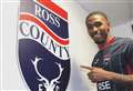 Staggies sign second defender of window