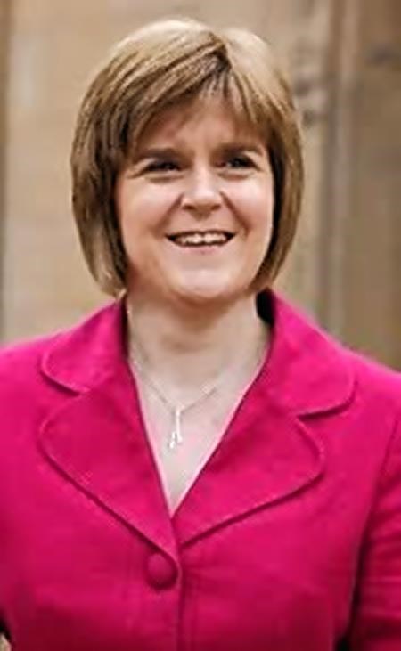 Nicola Sturgeon is inviting people to meet her in Inverness to discuss issues which matter to them.