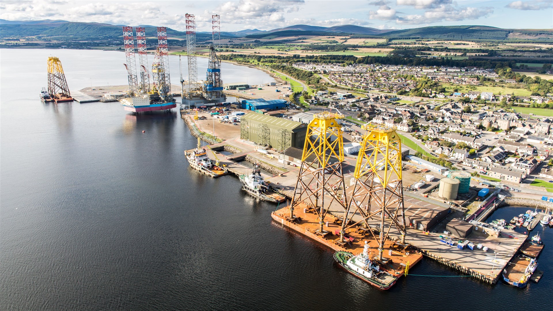 A study has found that the Cromarty Firth is best placed to house the UK’s largest hydrogen electrolyser.