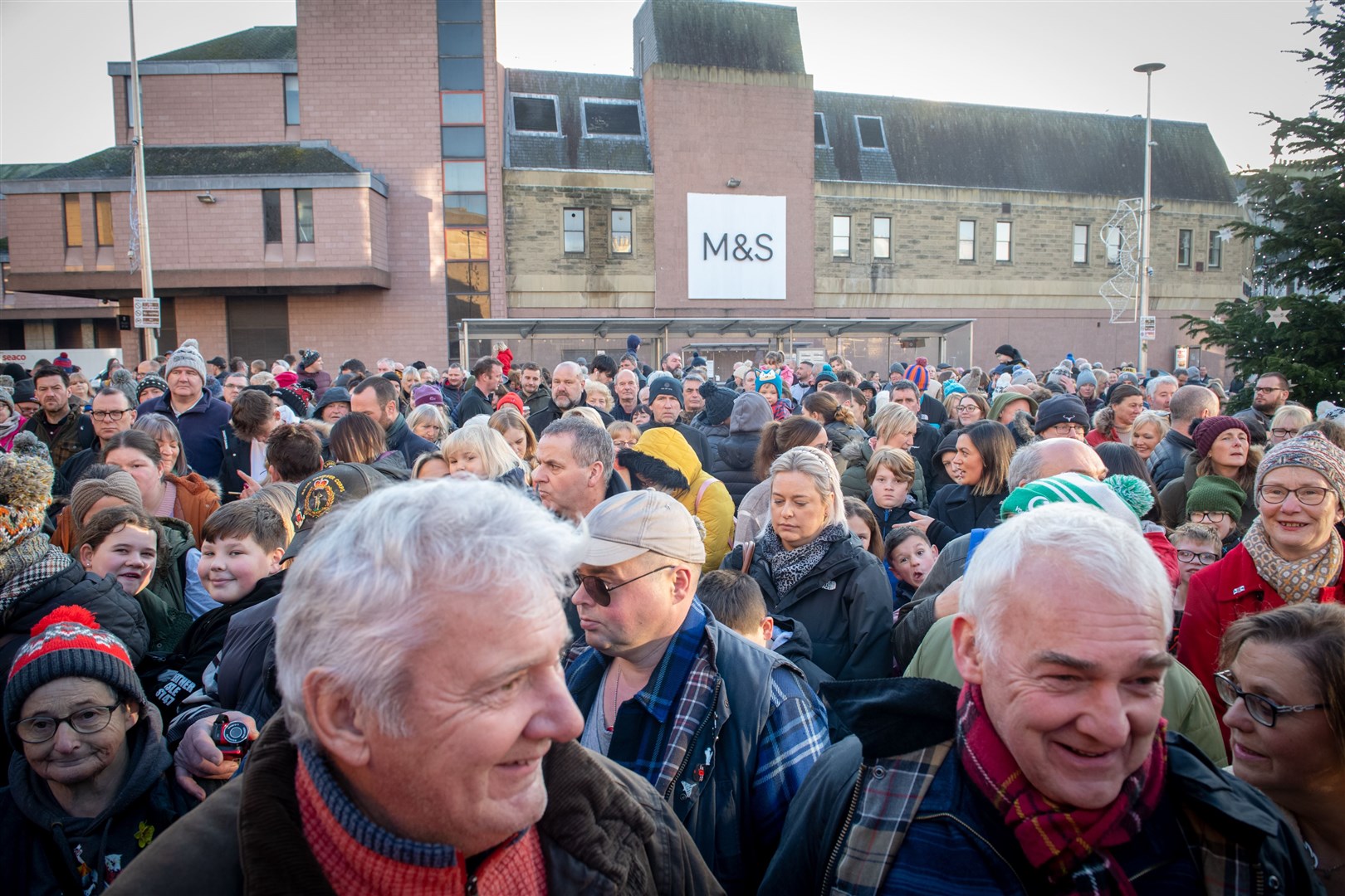 The free gig attracted over 1,000 to Falcon Square. Picture: Callum Mackay