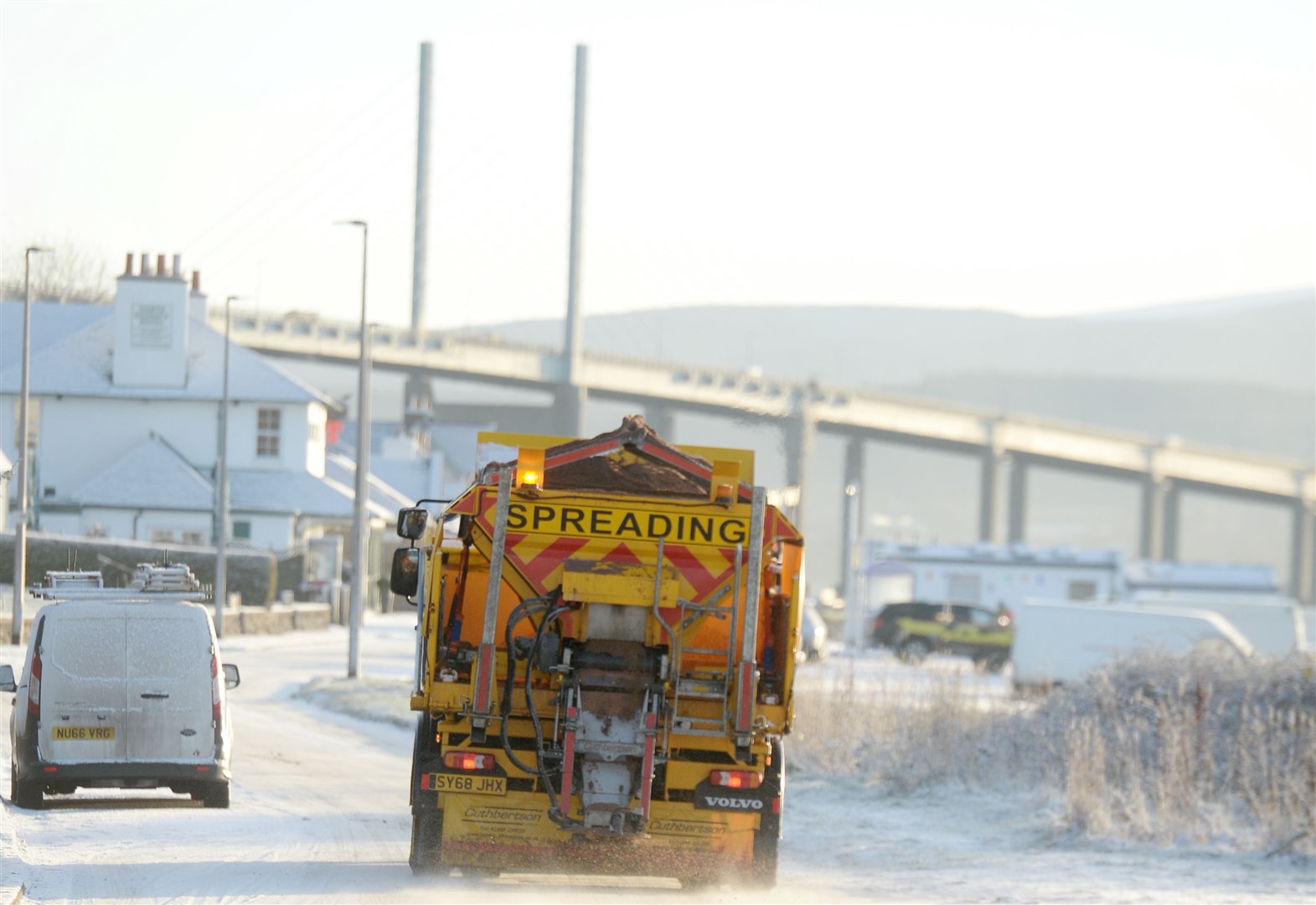 Gritter takes to the roads of North Kessock...Picture: Gary Anthony. Image No..