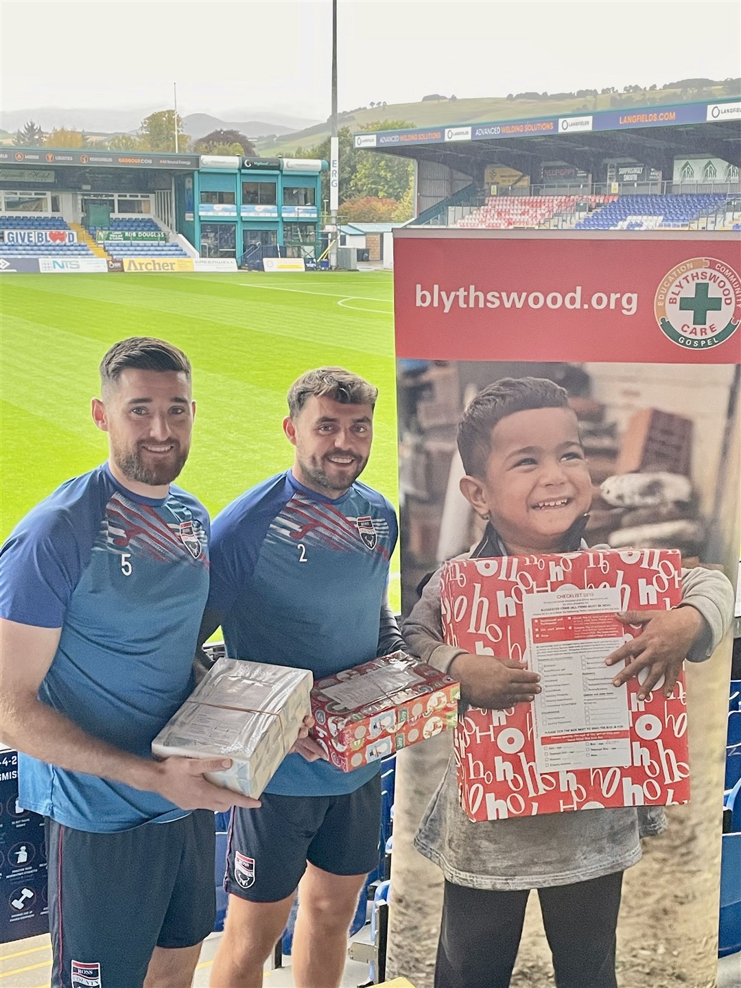 Ross County FC players are showing their support for the Blythswood appeal.