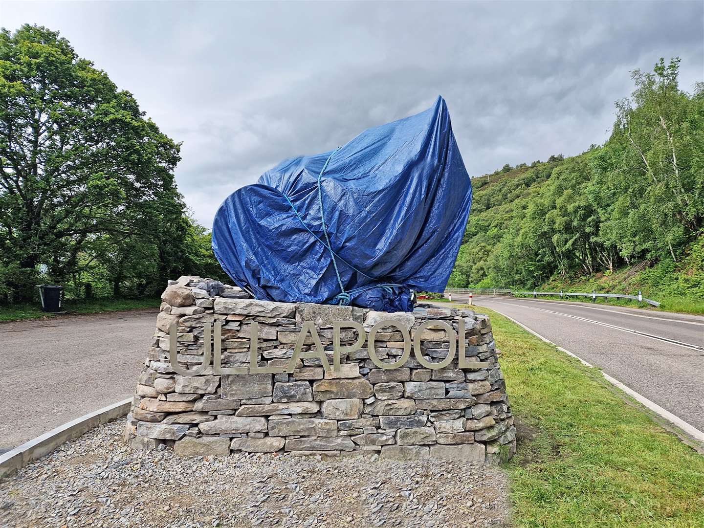 The big reveal of Ullapool's entrance sign is scheduled for Saturday.
