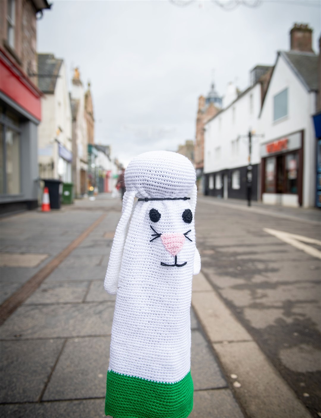 Easter-themed yarn-bombing on Dingwall High Street. Picture: Picture: Callum Mackay.