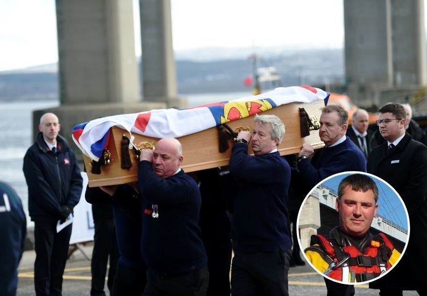 Funeral of lifeboatman Stan MacRae.