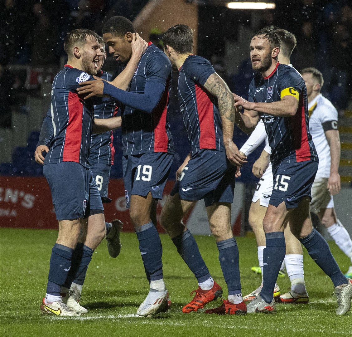 Picture - Ken Macpherson. Ross County(1) v Livingston(1). 09.02.22.. Ross County's Kayne Ramsay celebrates his goal with Jake Vokins.