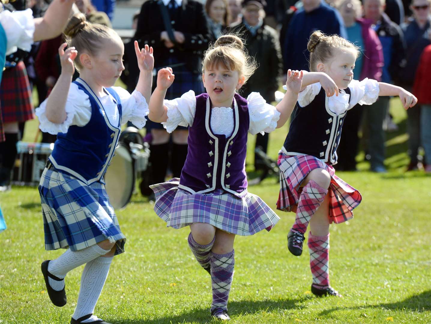 Elizabeth Fraser Highland Dancers entertain the crowd at the at Nairn Links. Picture: Gary Anthony. Image No.040834