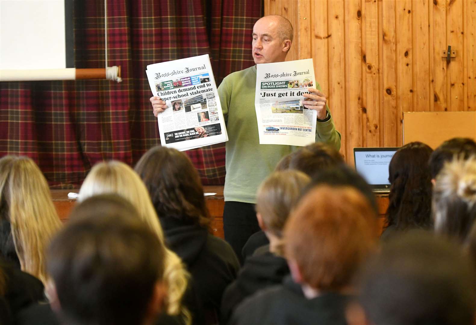 Hector Mackenzie showing pupils how their campaigning can help effect positive change. Picture: James Mackenzie.