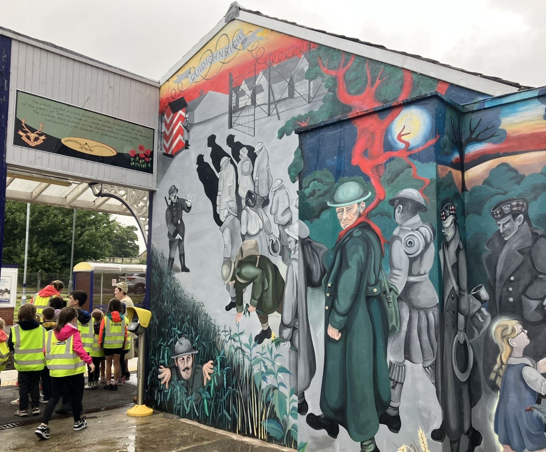 Invergordon train station mural Photo: Iona MacDonald.