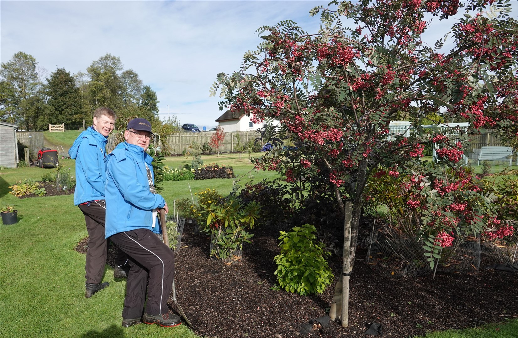 Blooming Gardeners helps adults with learning disabilities enjoy and develop their awareness of horticulture and nature.