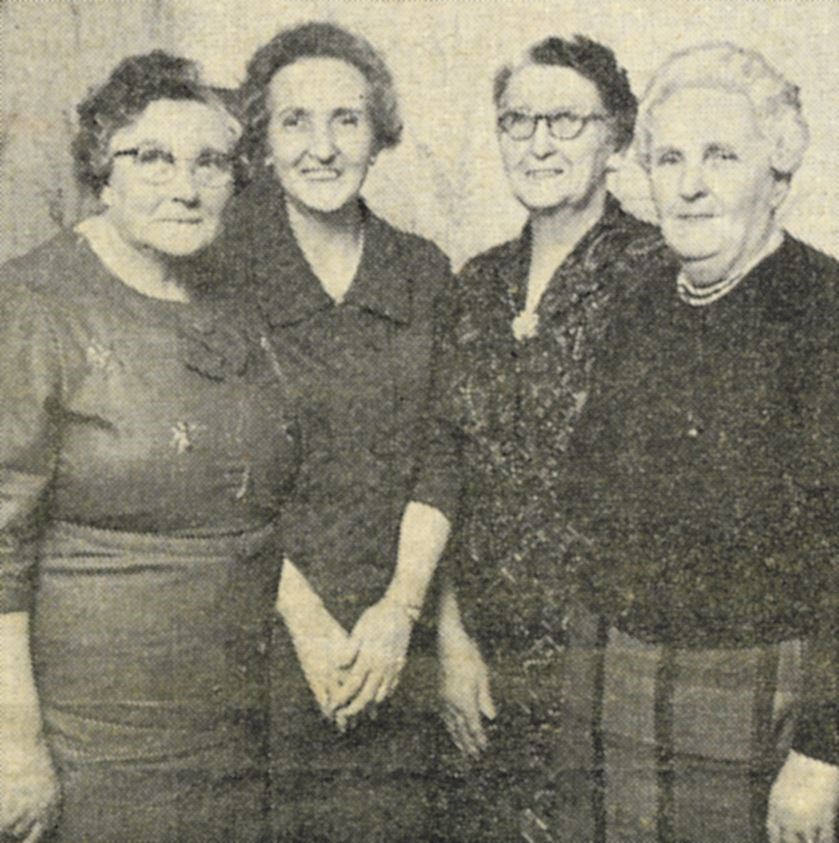 The time when four sisters held a reunion after 55 years. Mary Millar (second right in the photo) emigrated to Canada in 1912 at the age of 18 and did not meet her sisters face-to-face again until 1967. The sisters are (from the left) Jessie MacDonald in Lochend, Ina Fraser in Cauldeen Road, and Cathy Mackay in Diriebught Road.