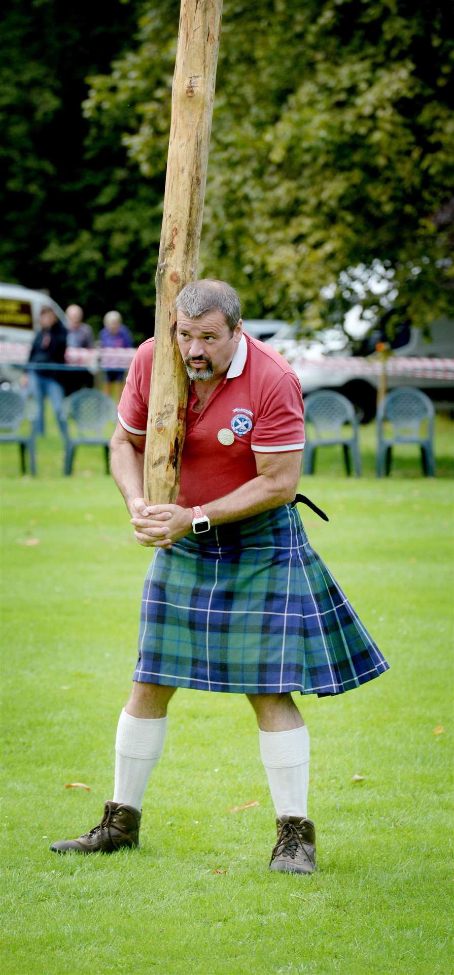 Malcolm Cleghorn gave a caber tossing demonstration at the event in 2017. Picture: Gair Fraser.