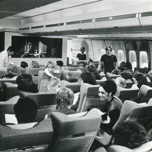 A passenger cabin in a Boeing 747 57 in 1971 (BA/PA)