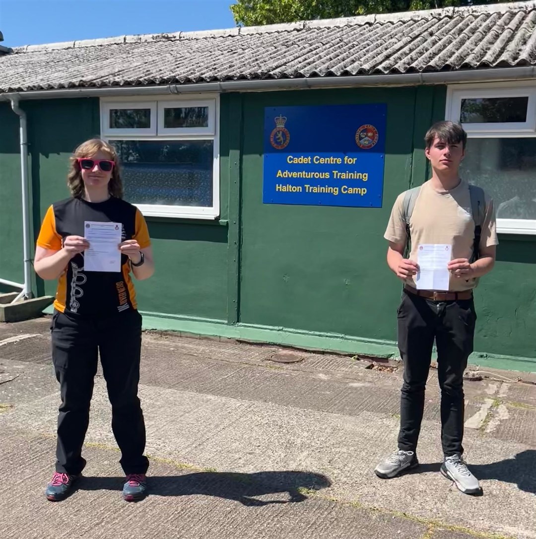 Nicola Ross and Kai Greig with their course certificates.