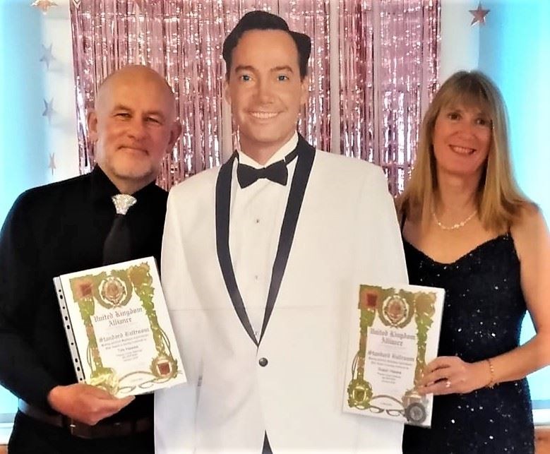Tim and Su Hawes on either side of Strictly's Craig Revel Horwood who was feeling a bit flat.