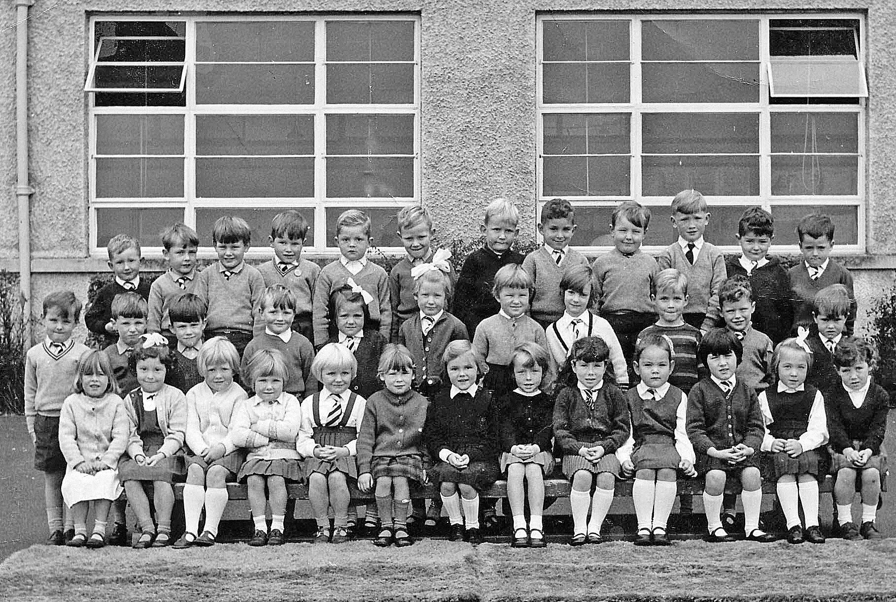 A primary class from Dingwall Academy in the sixties.