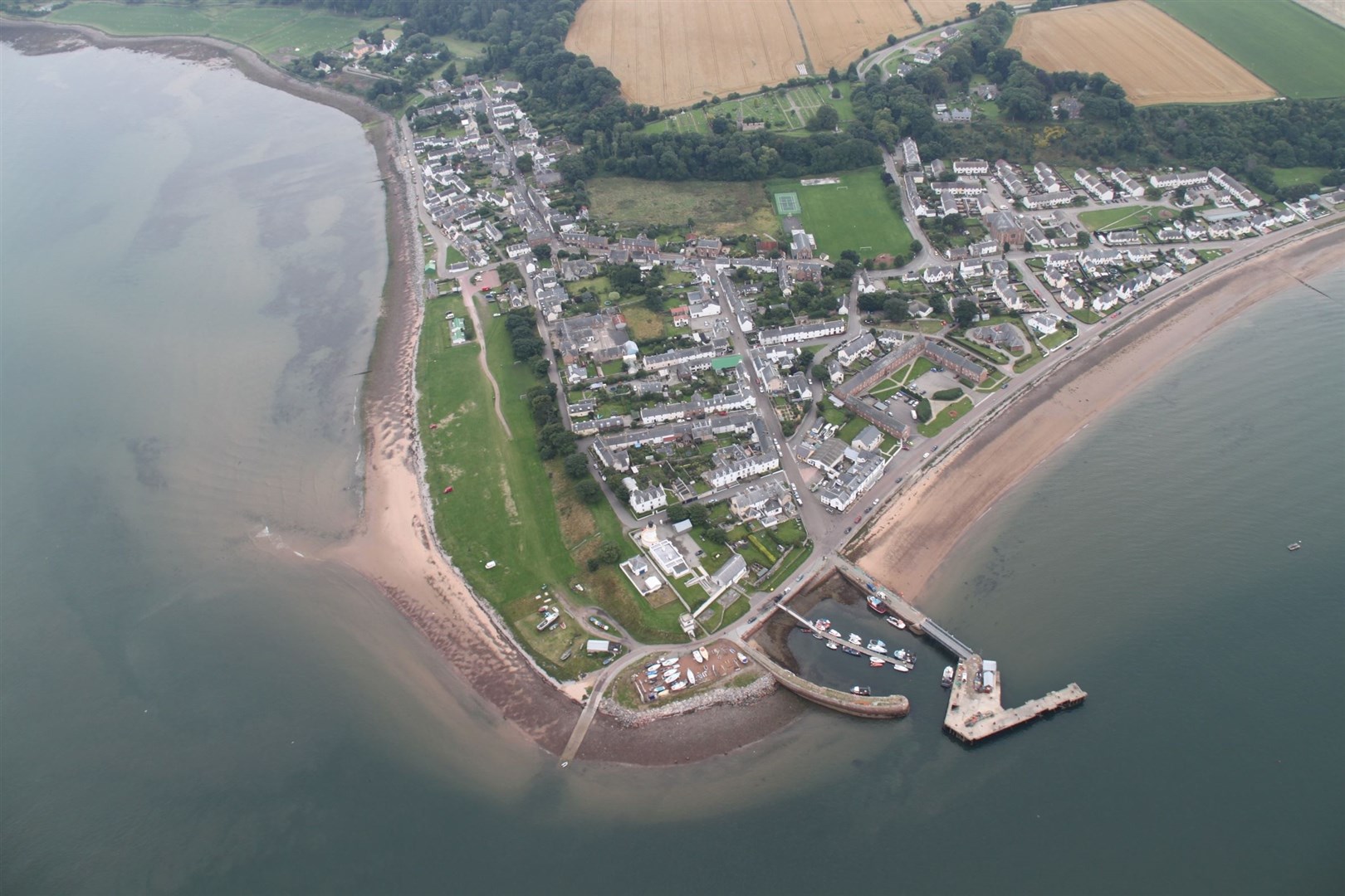 Cromarty from the air. A barrier aims to prevent tourists from causing problems on the links. Picture: Graeme Smith, via Wikimedia Commons.