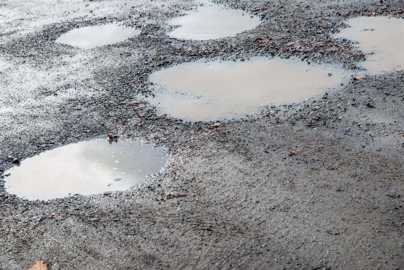 The pothole repair trial will be carried out before the end of March.