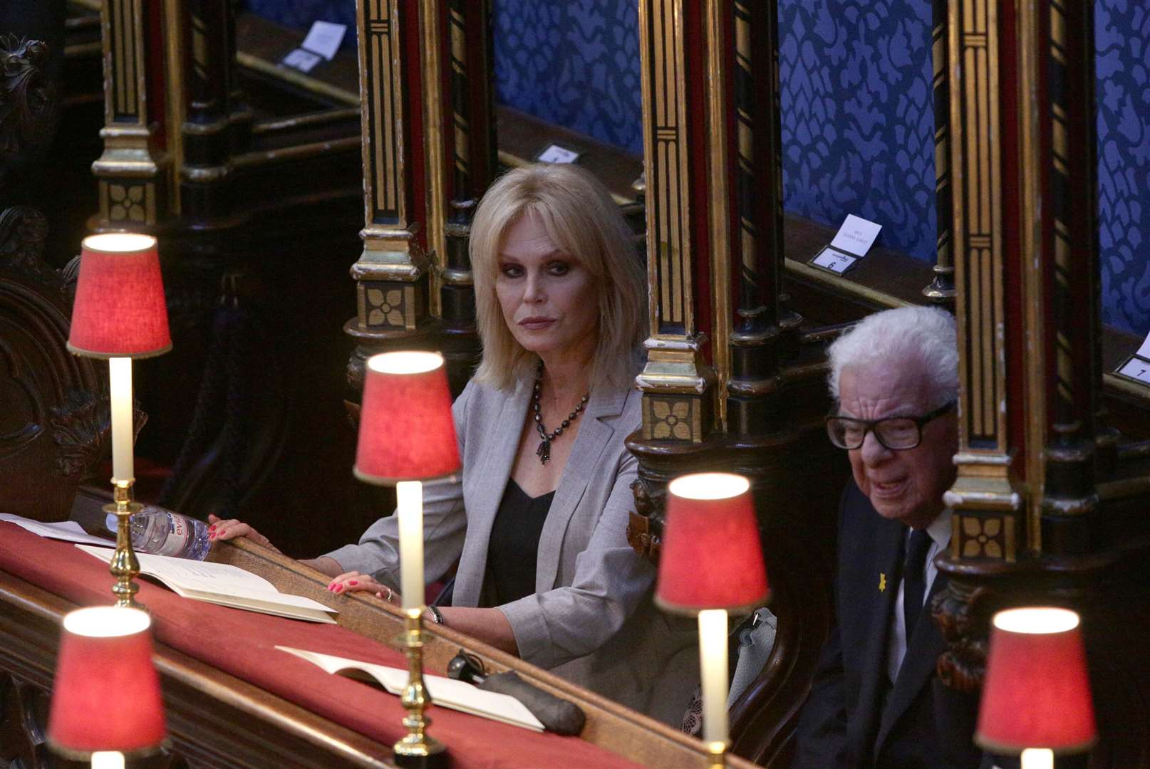 Joanna Lumley and Barry Cryer during the service of thanksgiving for the life and work of Ronnie Corbett in 2017 (Yui Mok/PA)