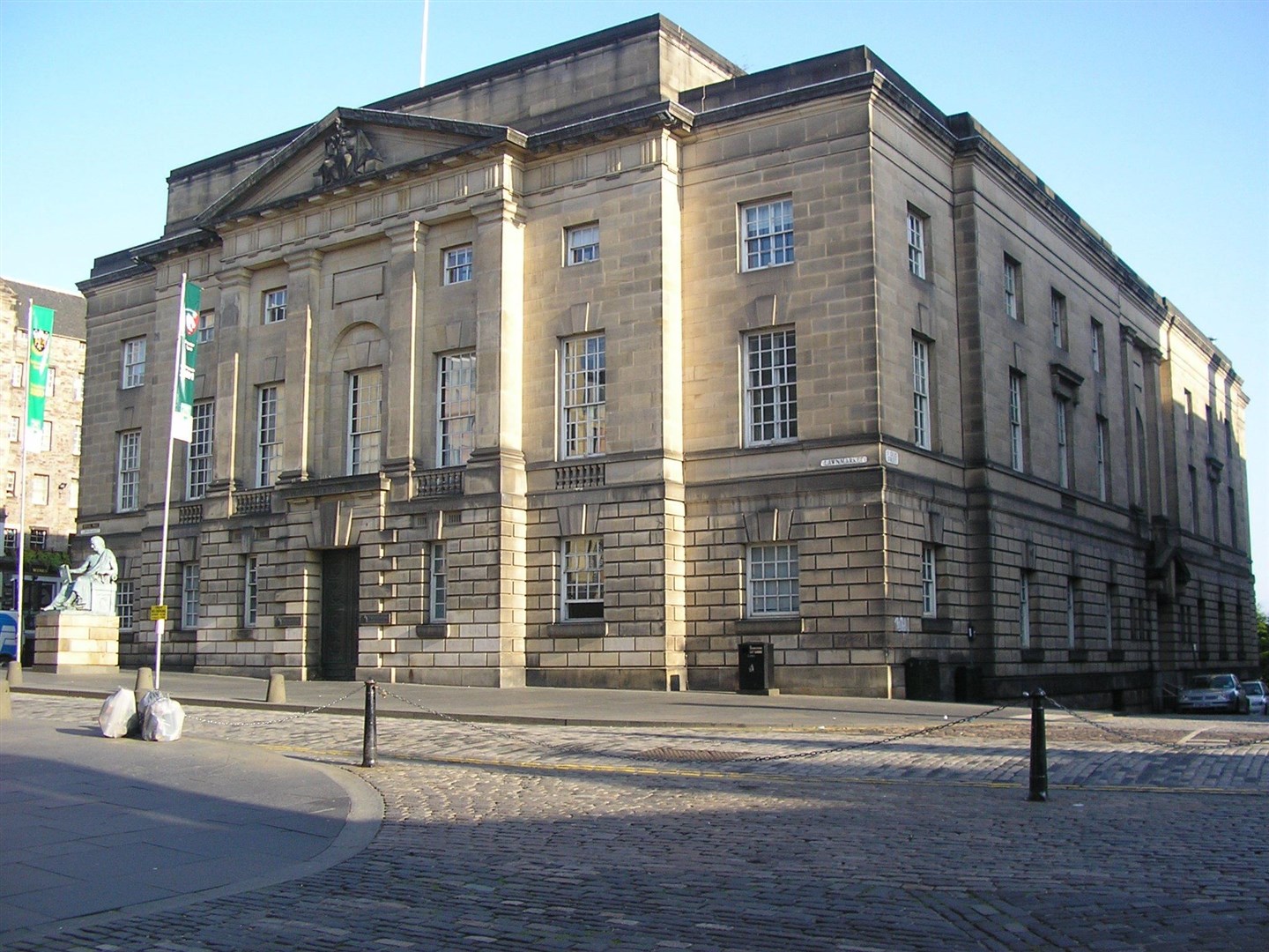 During a hearing at the High Court in Edinburgh, lawyers agreed that Ross made £9,085.00 from his life of crime.