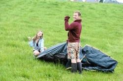 Mairi Libesley and John Mann from Alness pitch their tent. Picture: Alasdair Allen. Image No.018727