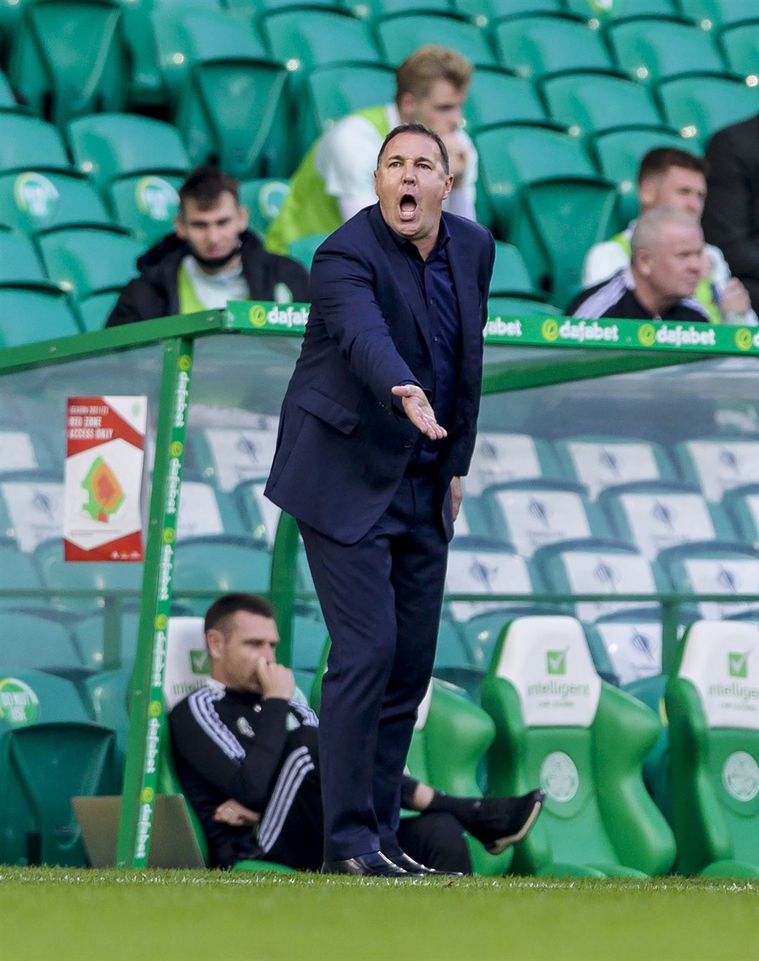 Picture - Ken Macpherson, Inverness. Celtic(3) v Ross County(0). 11.09.21. Ross County manager Malky Mackay.