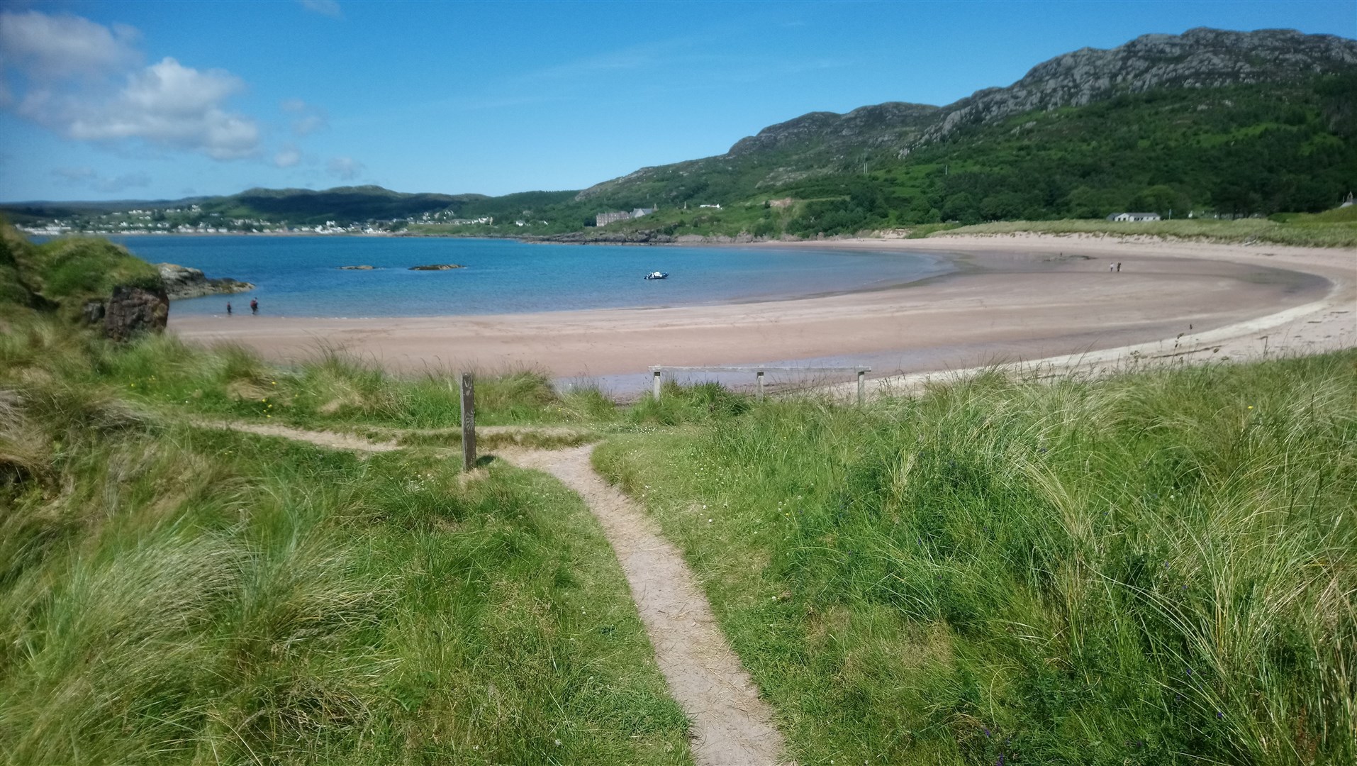 Water quality at Gairloch Beach has been rated as excellent.