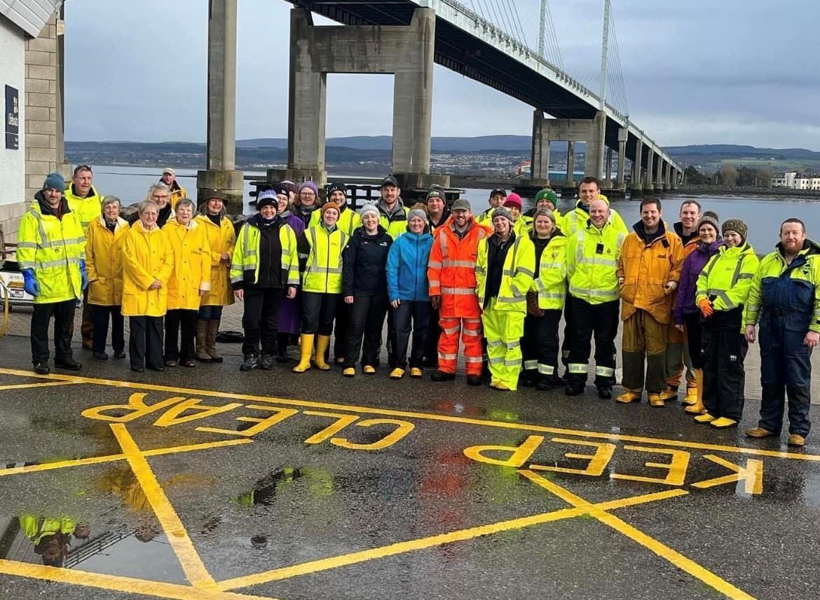 The team on the car wash day. Picture by: RNLI Kessock.
