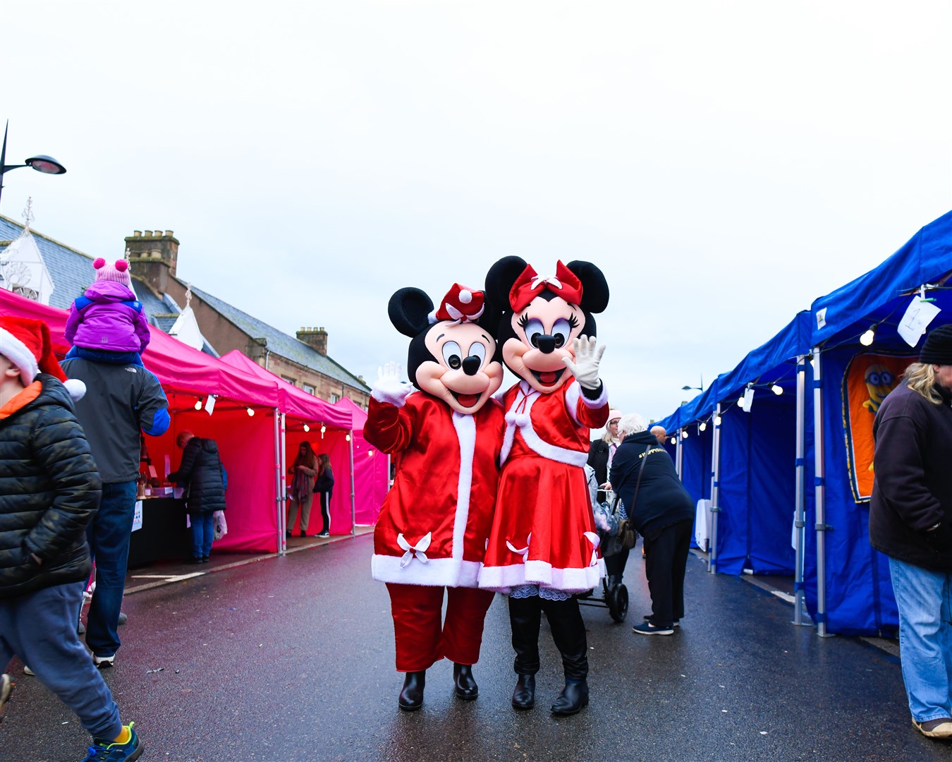 Mickey and Minnie Mouse, Invergordon Community Spirit ...Picture: Stuart Wilson.