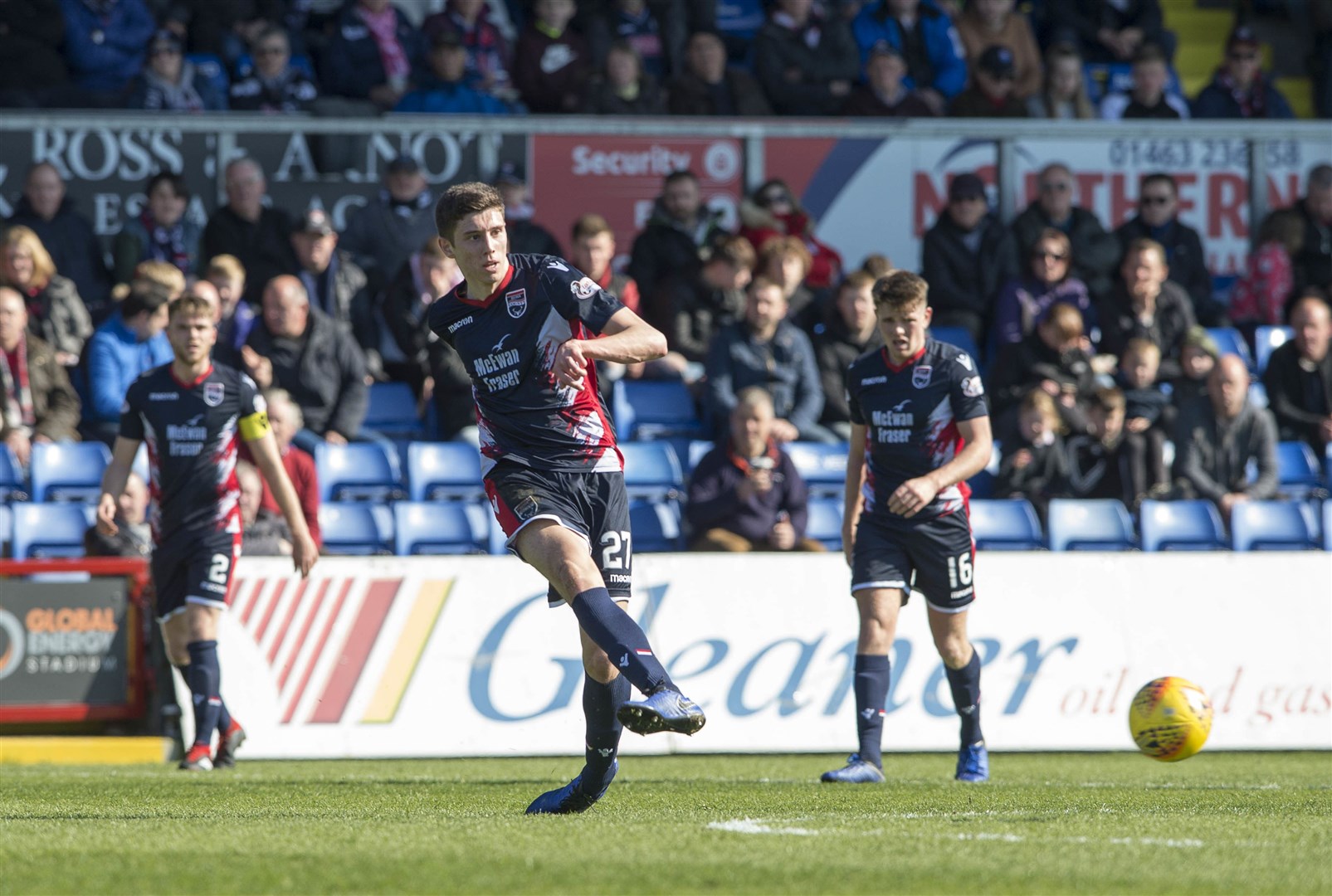 Picture - Ken Macpherson, Inverness. Ross County(0) v Partick Thistle(0). 13.04.19. Ross County's Ross Stewart fires in a shot.