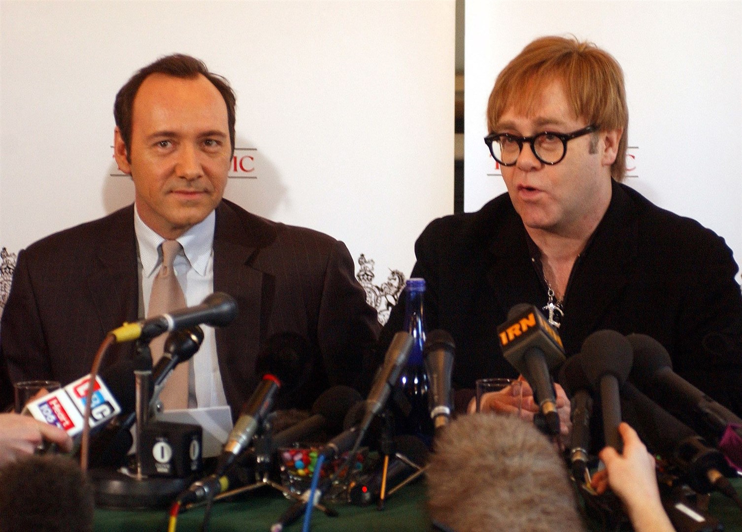 Kevin Spacey and Sir Elton John during a press conference at the Old Vic Theatre in 2003 (PA)