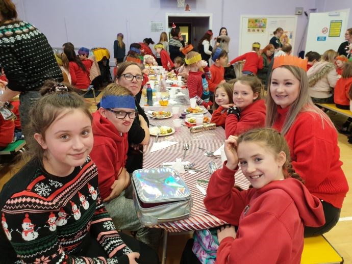 Family Christmas dinner at Milton Primary