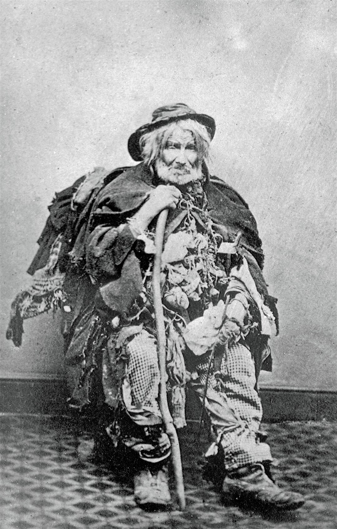 A photograph of The Ross-shire Wanderer, Fearchair A Ghuna (Farquhar of the Gun). Image courtesy of the Joseph Cook Collection, Inverness Museum & Art Gallery, High Life Highland.