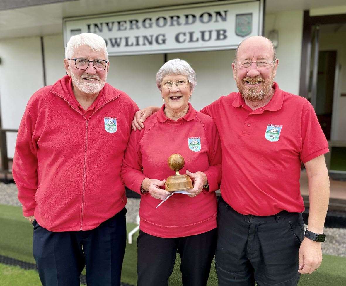 Triple DW winners (left to right) – Hugh MacDougall, Alison Fraser and George Mackay.  Photo courtesy of Andy and Fiona Dobson.