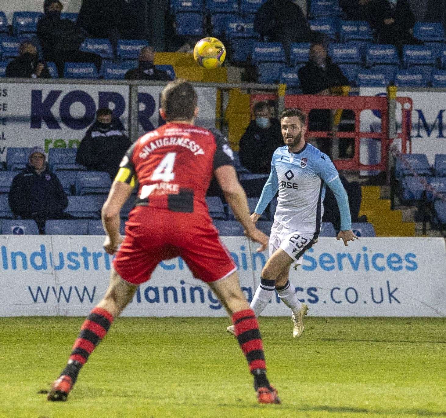 Picture - Ken Macpherson, Inverness. Ross County(1) v St.Mirren(3). 21.04.21. Ross County's Jason Naismith sends a cross into the penalty box.