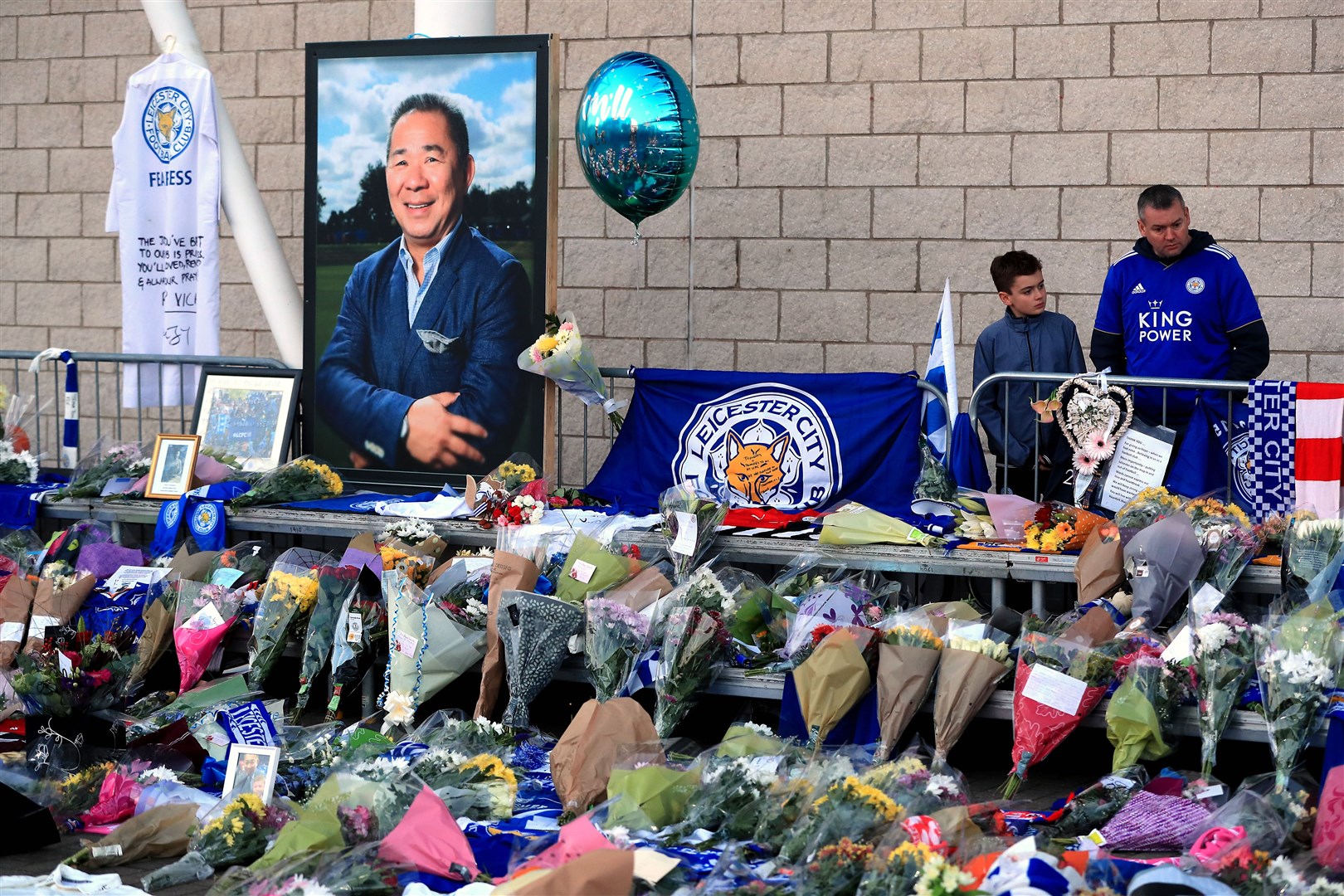 Tributes paid at Leicester City Football Club after chairman Vichai Srivaddhanaprabha and others died in a helicopter crash in 2018 (Mike Egerton)