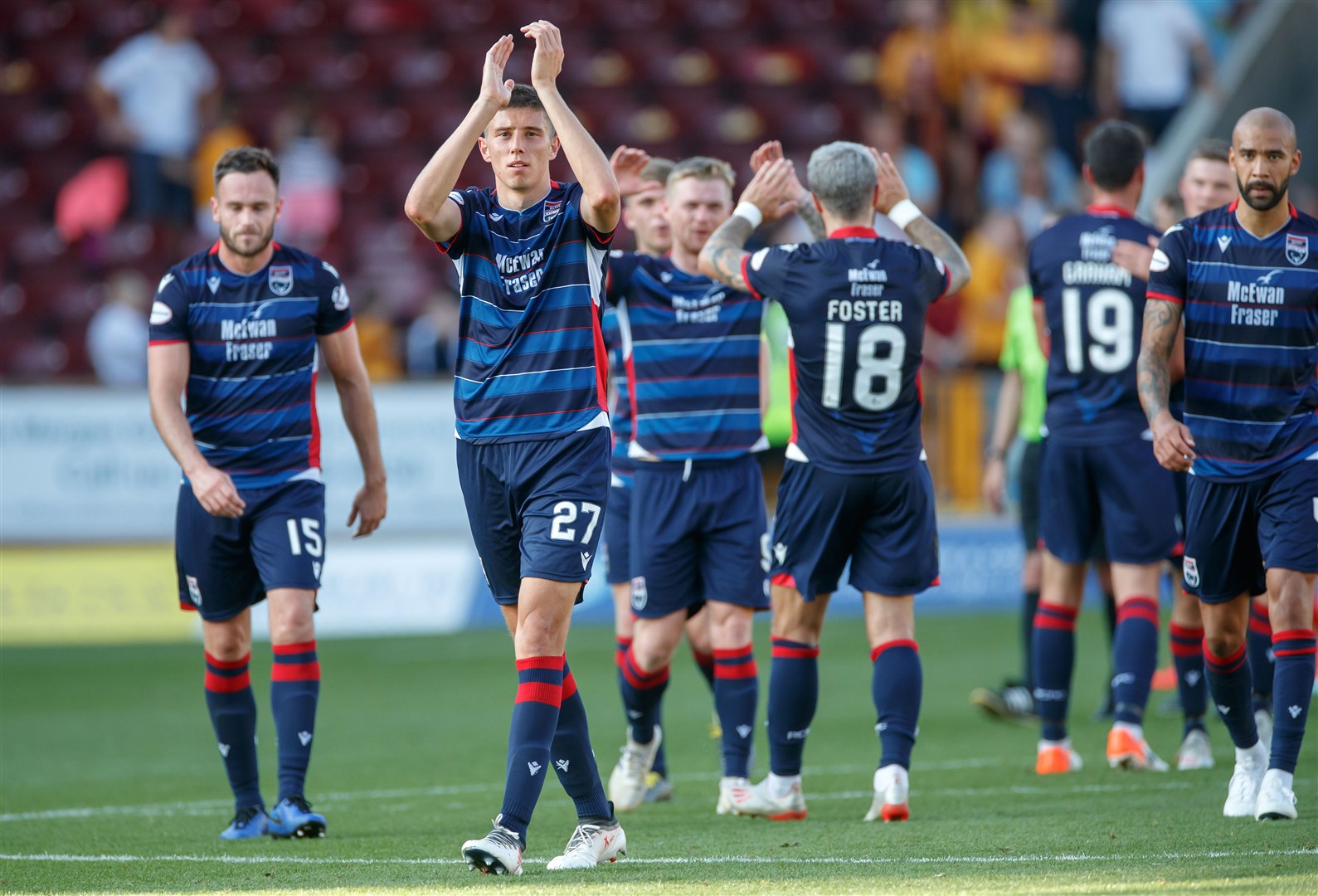 21.09.2019 Motherwell v Ross County: Ross Stewart leads the applause at full time