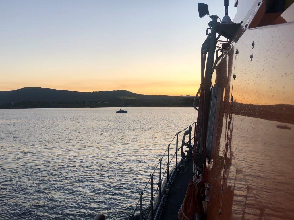 The Invergordon crew arrives at the scene of the incident in the Cromarty Firth last night.