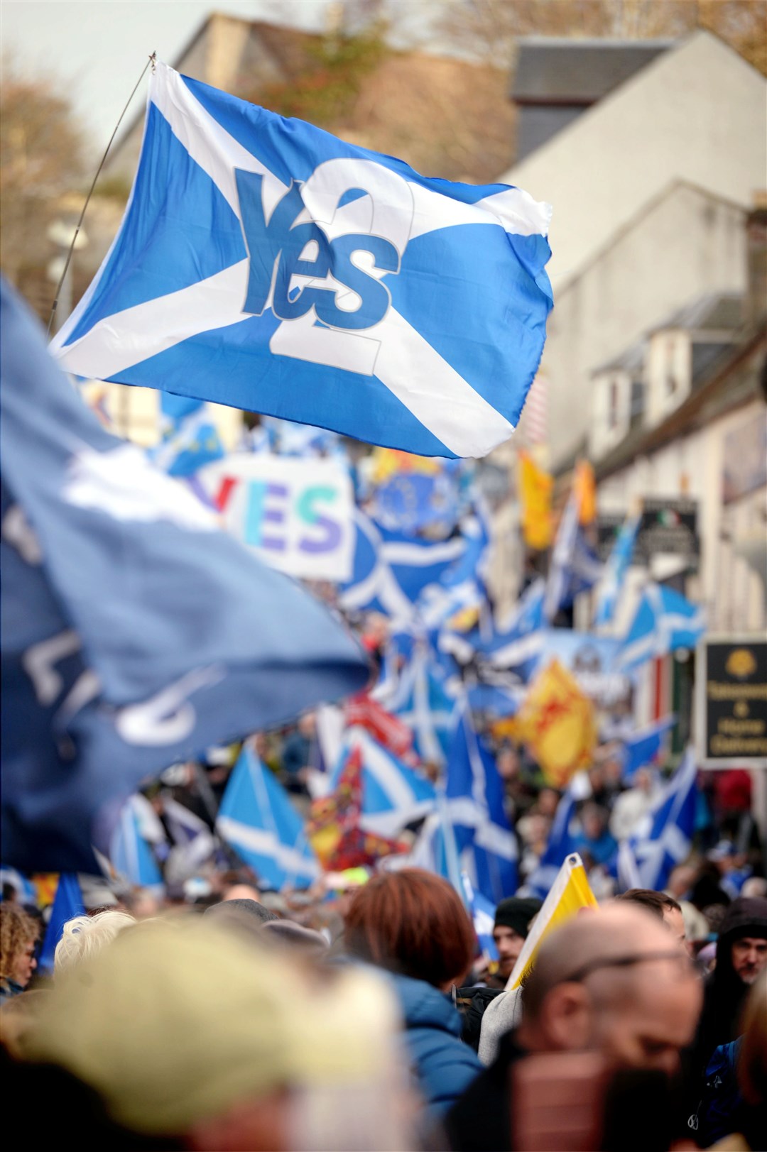 Campaigners for Scottish Independence are organising a motor cavalcade in Inverness on Saturday.