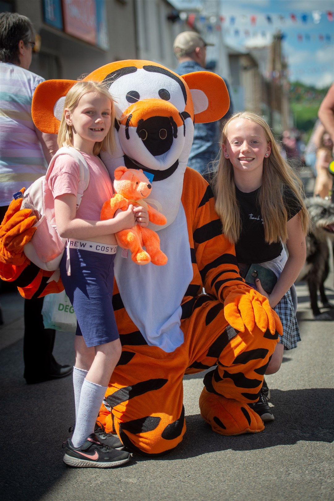 Ivy Rose and Juliet Hall with Tigger. Picture: Callum Mackay