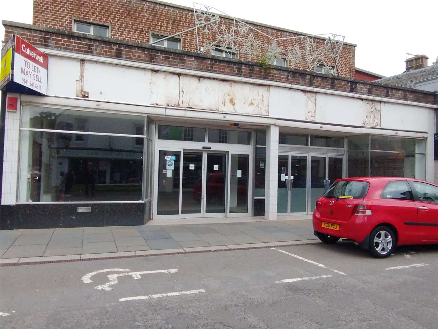 Dingwall is amongst a number of towns where locals would like to see more empty premises being brought back into use.