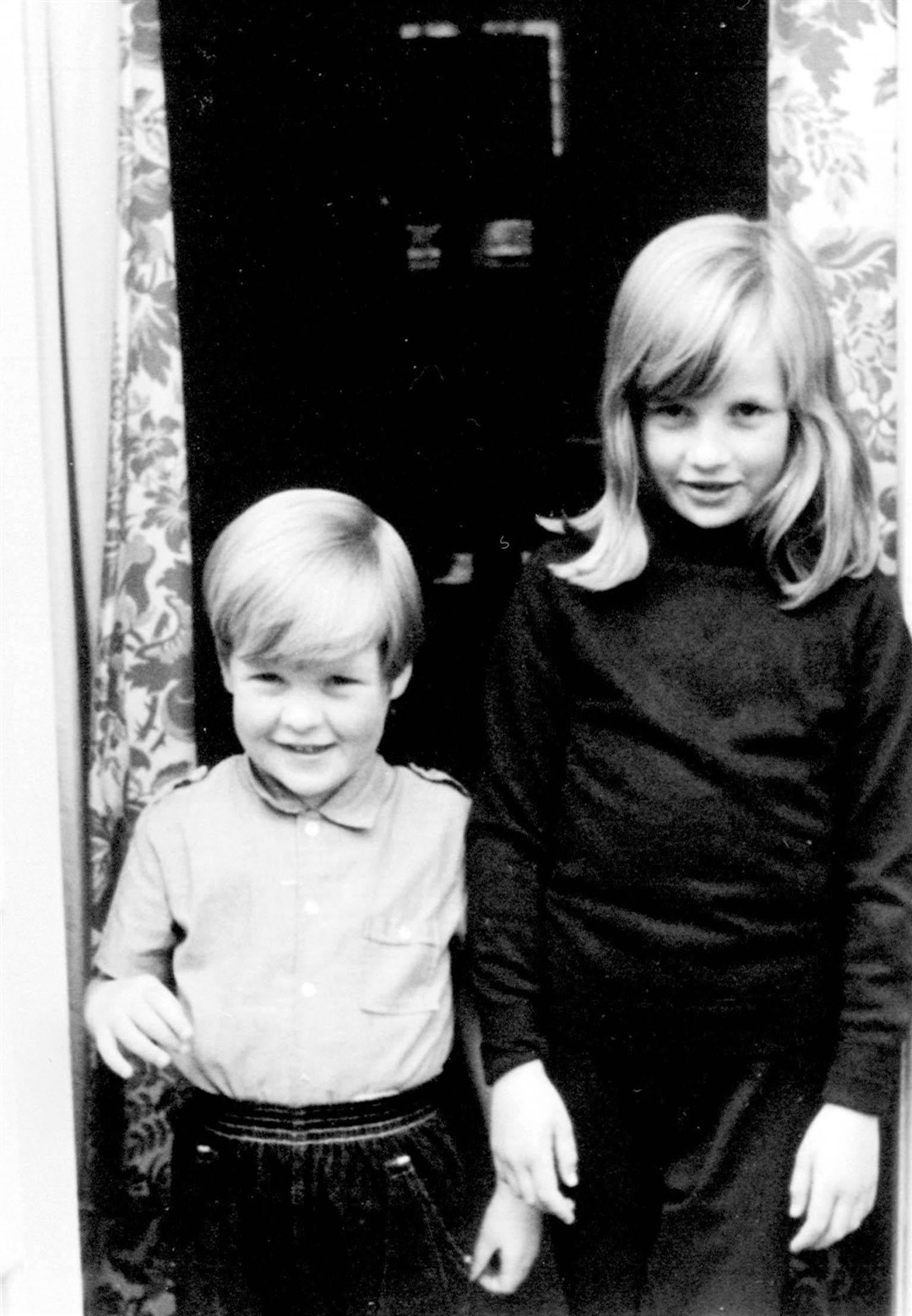 Diana, Princess of Wales with her brother Earl Spencer, pictured in 1968 (PA)