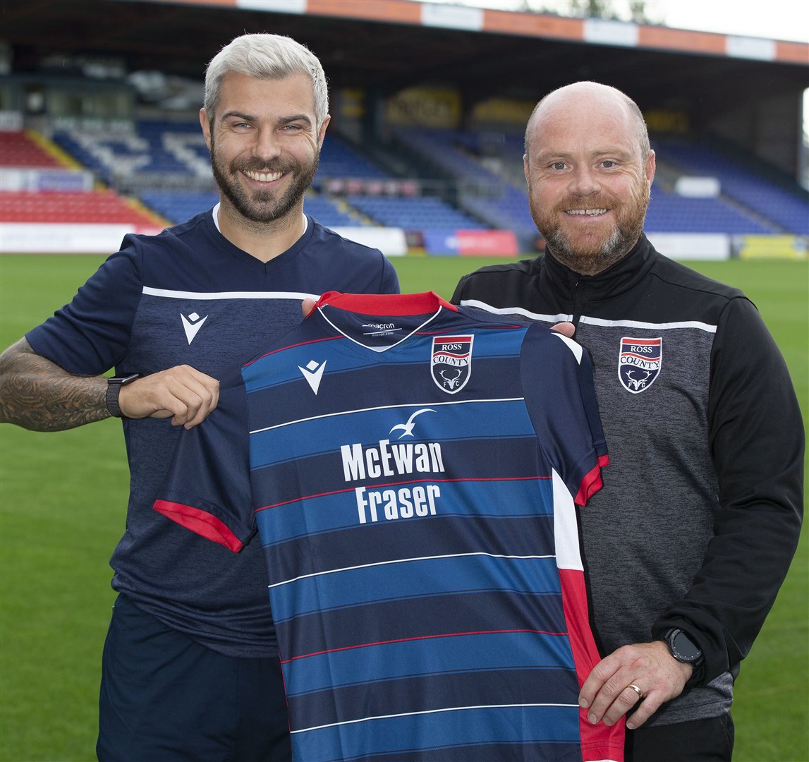 New Ross County signing Richard Foster with Ross County co-manager Steve Ferguson. Picture: Ken Macpherson