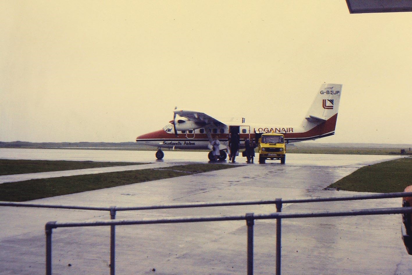 Loganair Twin Otter at Inverness airport in 1988, a step-up in capacity from the Britten Norman Islander aircraft used for many years on local routes in the Highlands and islands, and fondly nicknamed ‘the paraffin budgie.’