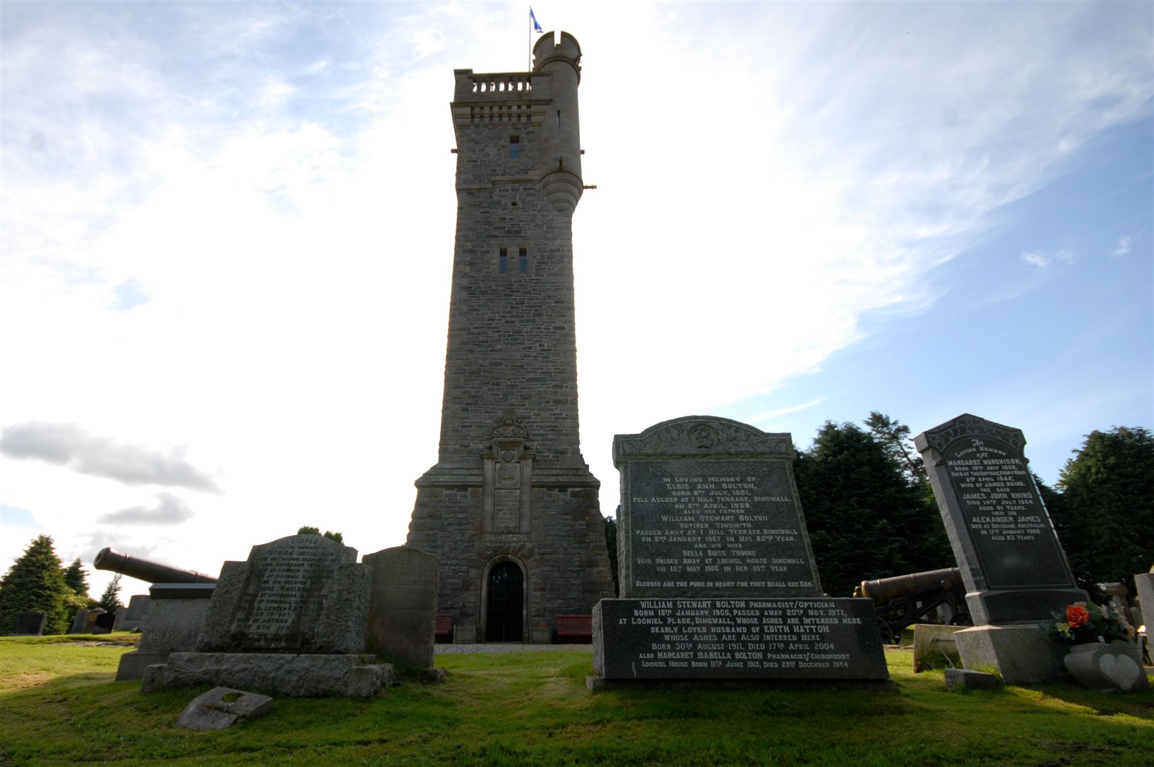 See: Copy By: North Star The Hector MacDonald Memorial Tower, Dingwall Cemetery Pic By Iona Spence SPP Staff Photographer *** Local Caption *** The Hector MacDonald Memorial Tower, Dingwall Cemetery